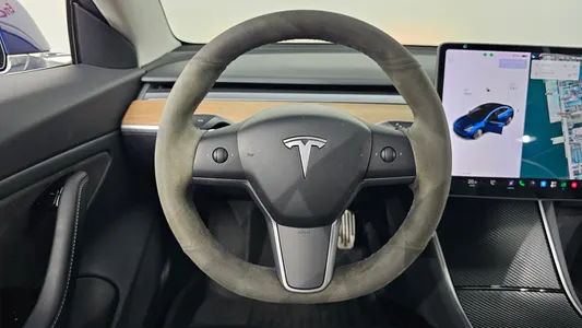 Tesla 3 AWD 2020 13