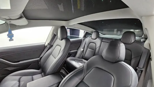 Tesla 3 AWD 2020 19