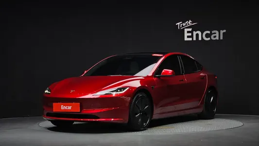 Tesla 3 AWD 2024