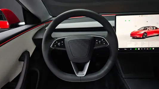 Tesla 3 AWD 2024 13