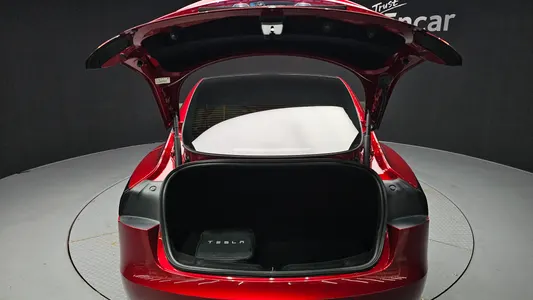 Tesla 3 AWD 2024 20
