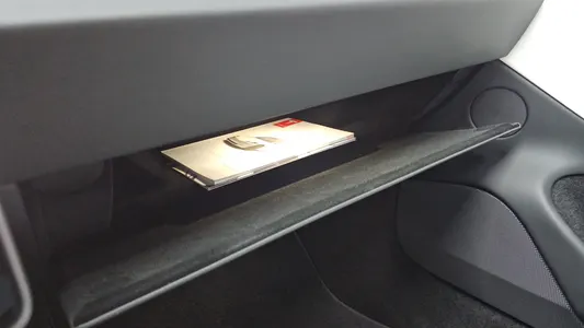 Tesla 3 AWD 2024 33