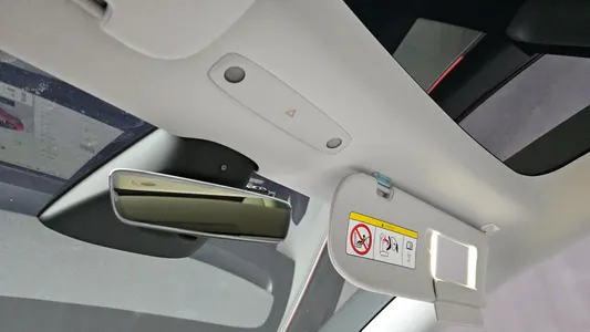 Tesla 3 AWD 2024 29
