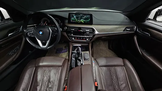 BMW 5 Series (G30) 530i xDrive M 2018 7
