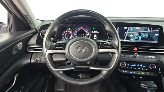 Hyundai (CN7) 1.6 2021 13