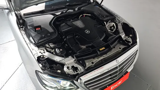 Mercedes-Benz E-Class W213 E400 4MATIC 2017 6
