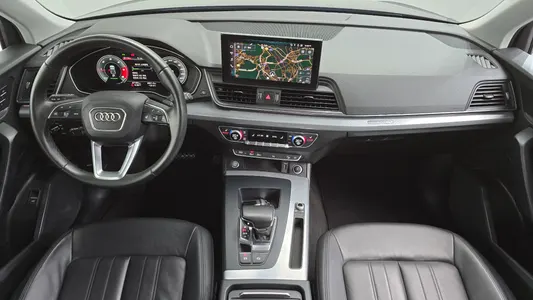 Audi Q5 (FY) 40 TDI 2021 7