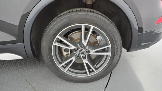 Audi Q5 (FY) 40 TDI 2021 21