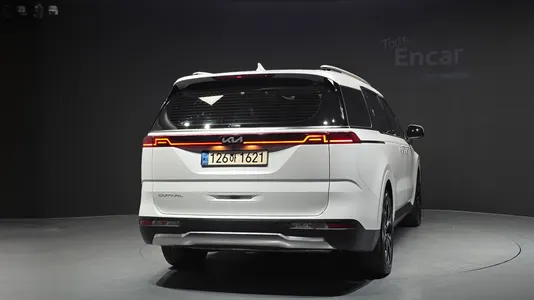 Kia Carnival 9 2021 4