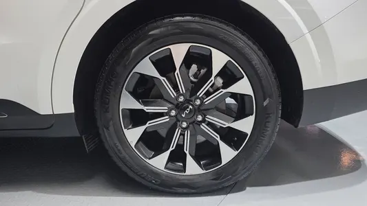 Kia Carnival 9 2021 21