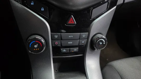 Chevrolet 라세티 프리미어 1.8 CDX ID 2010 18