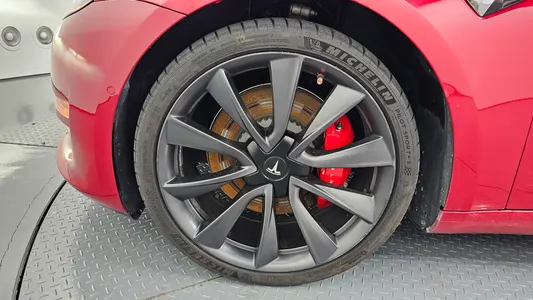 Tesla 3 AWD 2020 5