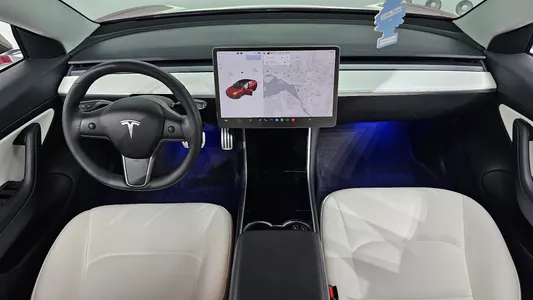 Tesla 3 AWD 2020 7