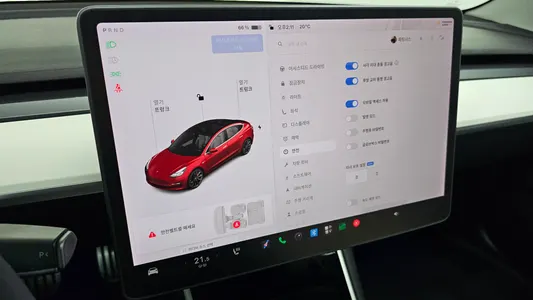 Tesla 3 AWD 2020 16