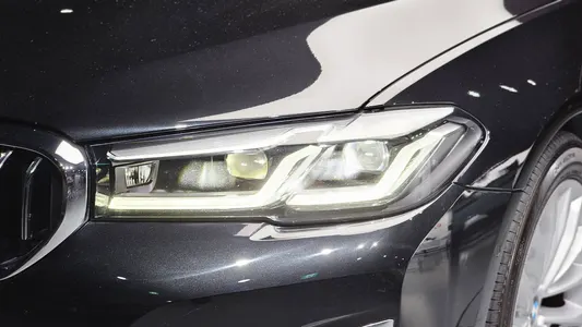 BMW 5 Series (G30) 520i 2021 22
