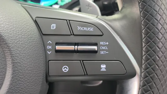 Hyundai (DN8) 2019 27