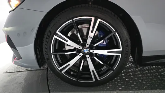 BMW 5 Series (G60) 530i xDrive M 2026 4
