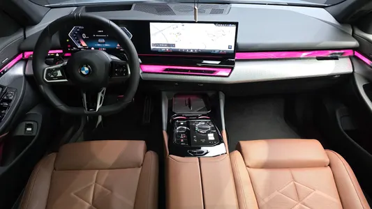 BMW 5 Series (G60) 530i xDrive M 2026 6