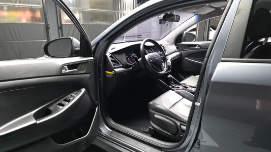 Hyundai Tucson 2.0 2WD 2016 10
