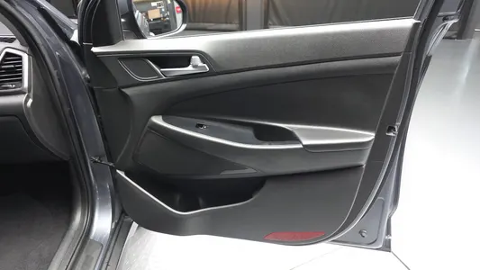 Hyundai Tucson 2.0 2WD 2016 25