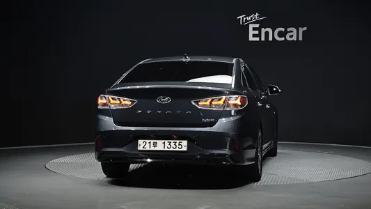 Hyundai 쏘나타 라이즈 하이브리드 2017 4