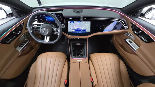 Mercedes-Benz E-Class W214 E300 4MATIC AMG Line 2024 7