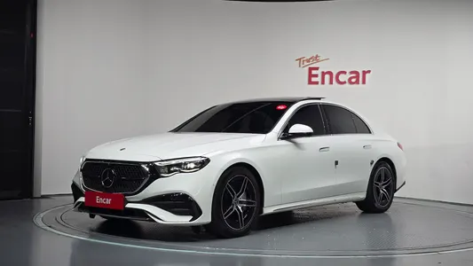 Mercedes-Benz E-Class W214 E300 4MATIC AMG Line 2024