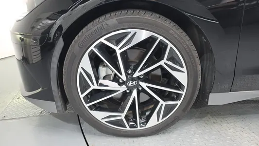 Hyundai Ioniq 6 AWD 2022 5