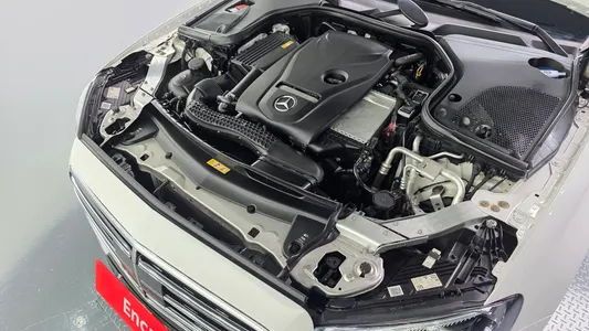 Mercedes-Benz E-Class W213 E250 2020 5