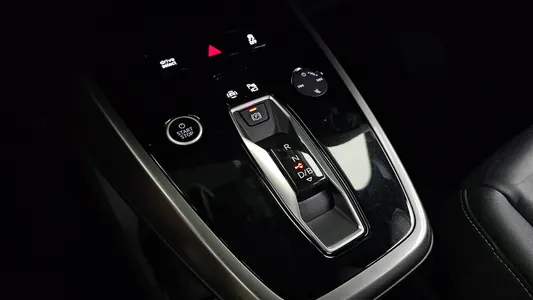 Audi Q4 e- (F4) 40 2022 9