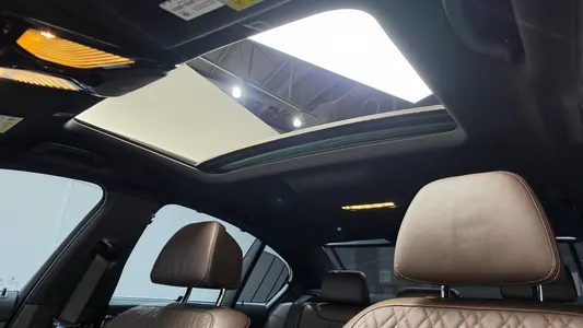 BMW 5 Series (G30) 540i xDrive M 2018 16