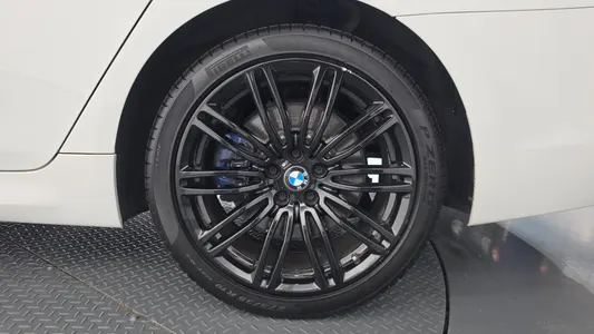BMW 5 Series (G30) 540i xDrive M 2018 21