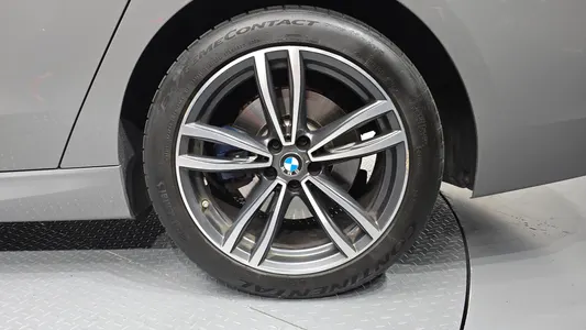 BMW 6 Series GT (G32) 620d M 2021 21