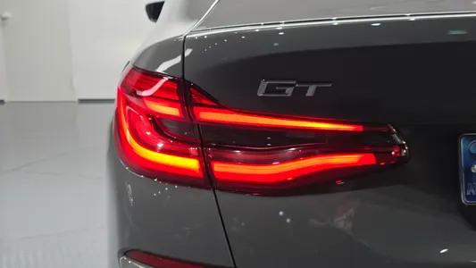 BMW 6 Series GT (G32) 620d M 2021 23