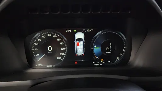 Volvo XC90 2 T8 R- 2021 8