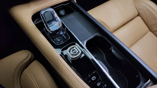 Volvo S90 B6 AWD 2024 9