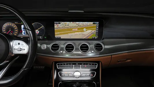 Mercedes-Benz E-Class W213 E350 4MATIC AMG Line 2020 19