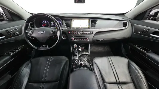 Kia K9 3.8 GDI 2013 5