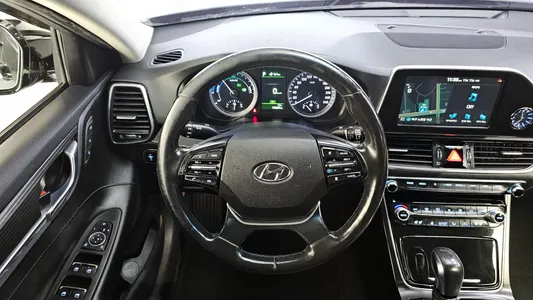 Hyundai IG 2018 13