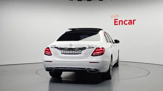 Mercedes-Benz E-Class W213 E450 4MATIC 2019 4