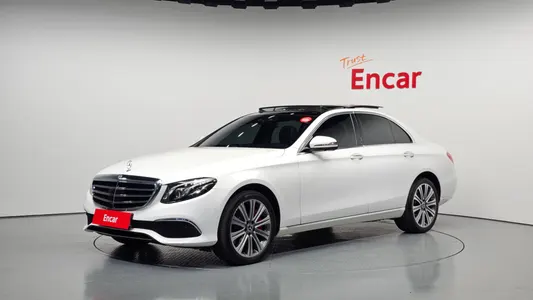 Mercedes-Benz E-Class W213 E450 4MATIC 2019