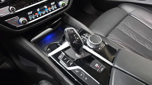 BMW 6 Series GT (G32) 630i xDrive 2020 9