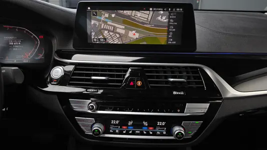BMW 6 Series GT (G32) 630i xDrive 2020 16