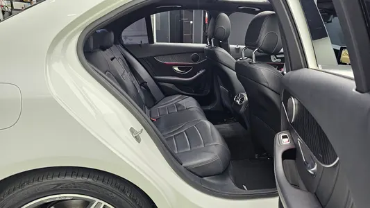 Mercedes-Benz C-Class W205 C200 AMG Line 2016 12