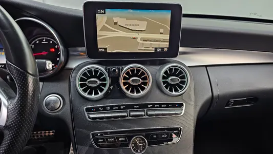 Mercedes-Benz C-Class W205 C200 AMG Line 2016 14