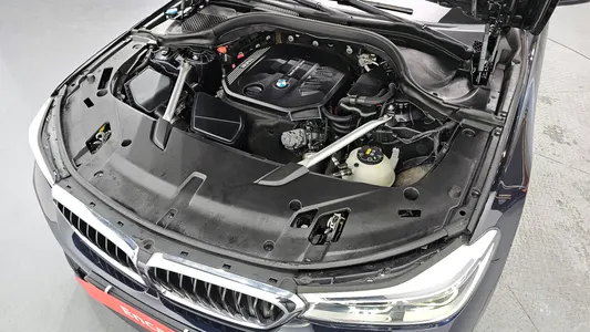 BMW 6 Series GT (G32) 620d M 2020 6