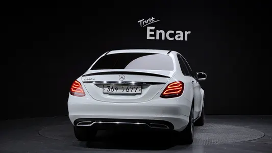 Mercedes-Benz C-Class W205 C220 d 2018 4