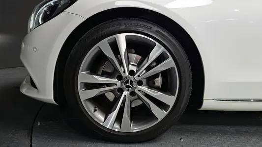 Mercedes-Benz C-Class W205 C220 d 2018 5