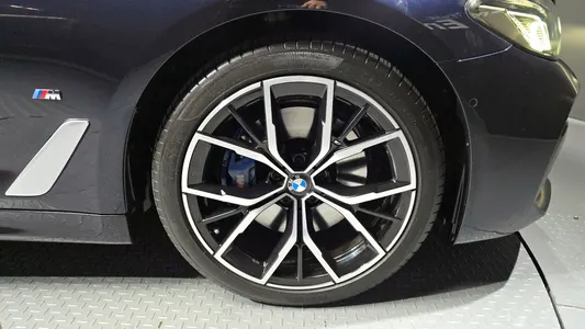 BMW 5 Series (G30) 530i M 2021 5