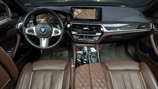 BMW 5 Series (G30) 530i M 2021 7